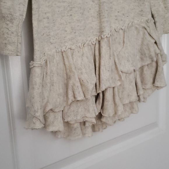 Anthropologie Ruffled Top - Picture 3 of 5